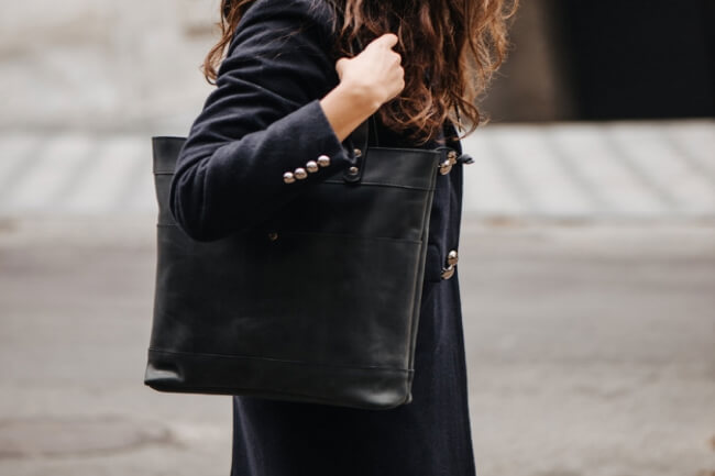 Shopper bag by Kruk Garage